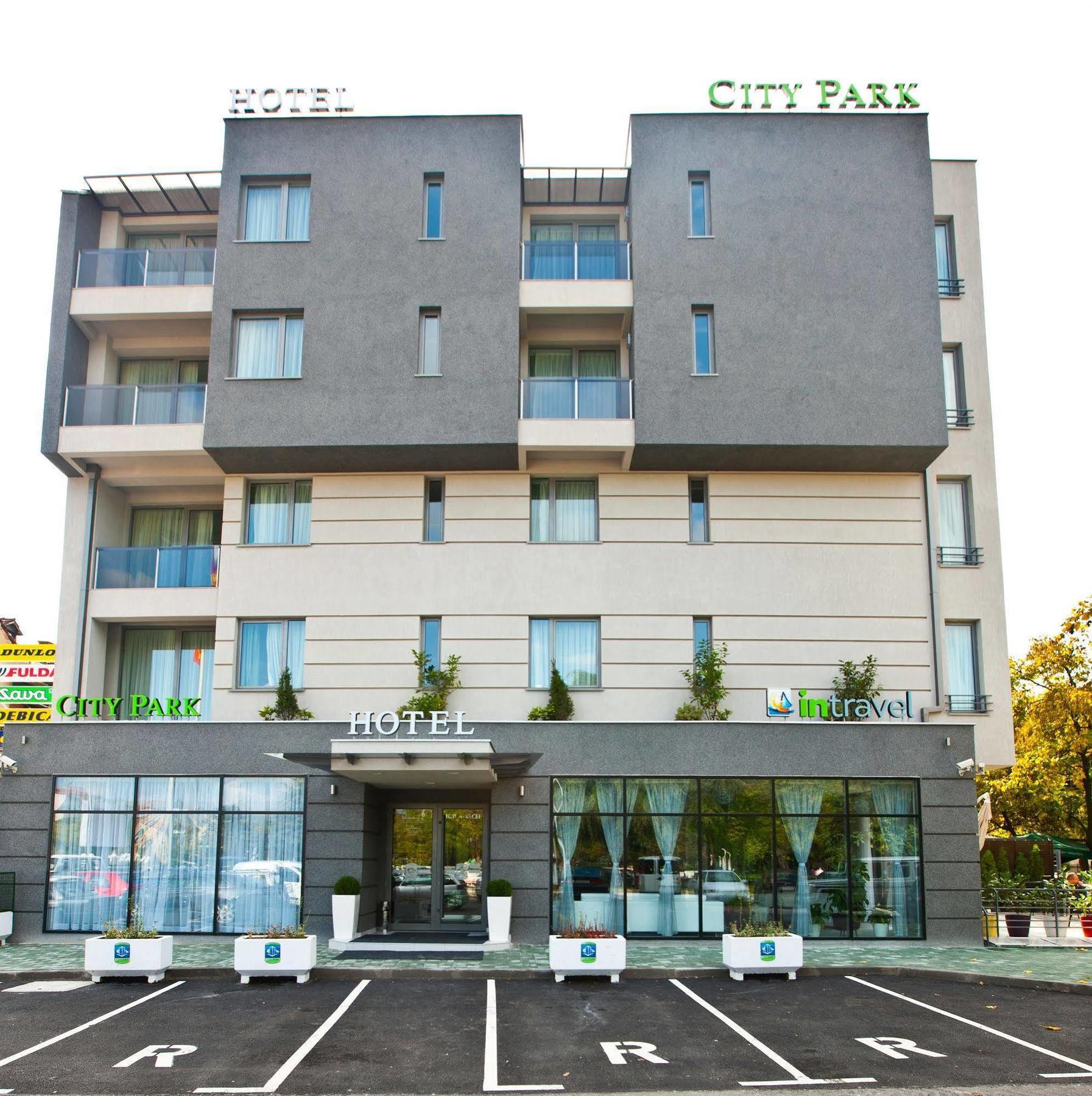 City Park Hotel Skopje Zewnętrze zdjęcie